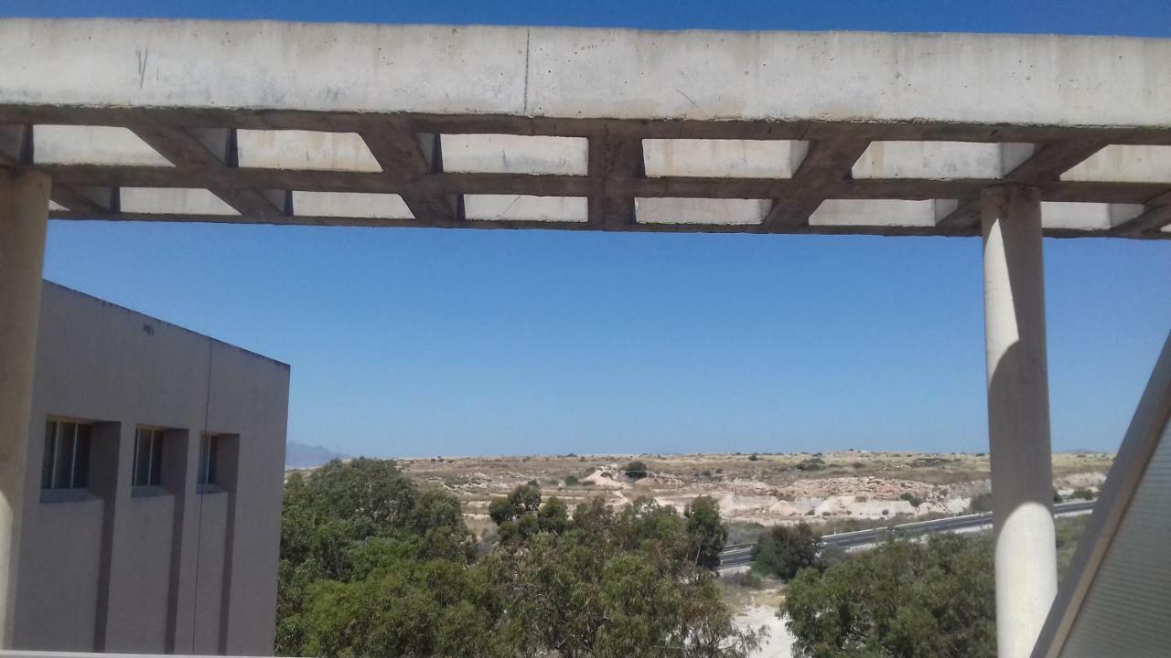 فندق كوارذامار ذيل سيغورافي  Residencia Marista Santa Maria Del Mar المظهر الخارجي الصورة