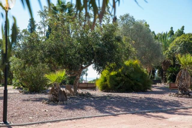 فندق كوارذامار ذيل سيغورافي  Residencia Marista Santa Maria Del Mar المظهر الخارجي الصورة