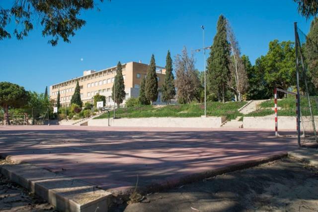 فندق كوارذامار ذيل سيغورافي  Residencia Marista Santa Maria Del Mar المظهر الخارجي الصورة