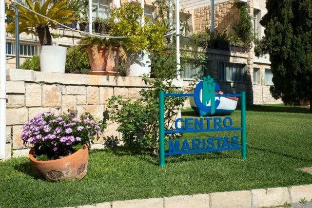 فندق كوارذامار ذيل سيغورافي  Residencia Marista Santa Maria Del Mar المظهر الخارجي الصورة